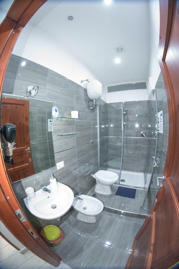 B&B Le Isole Naples Luaran gambar